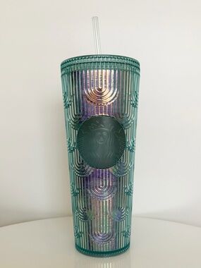 Starbucks Iridescent Mermaid Tumbler Venti 24oz Cold Cup Blue Purple Rainbow Cup